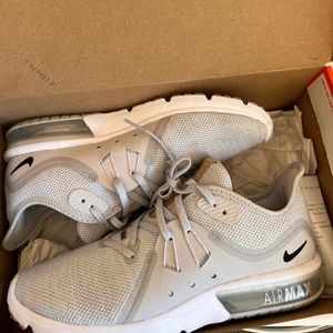 Nike Air Max Sequent3